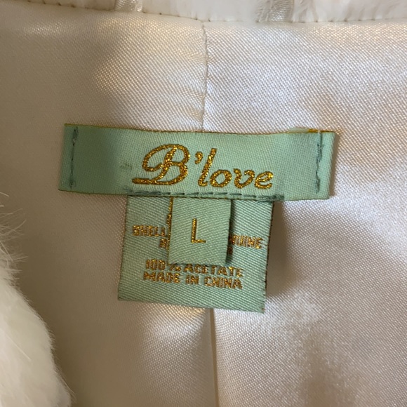 B’love faux fur Bolero Jacket with bronze studs in a diamond design. Size Large - Picture 4 of 7